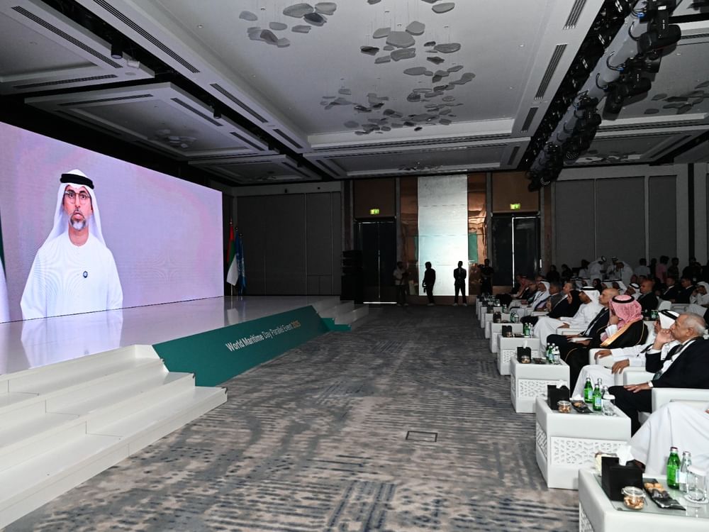 سهيل المزروعي: الإمارات تلعب دورا محوريا في صنع القرار البحري العالمي وتحقيق النمو المستدام