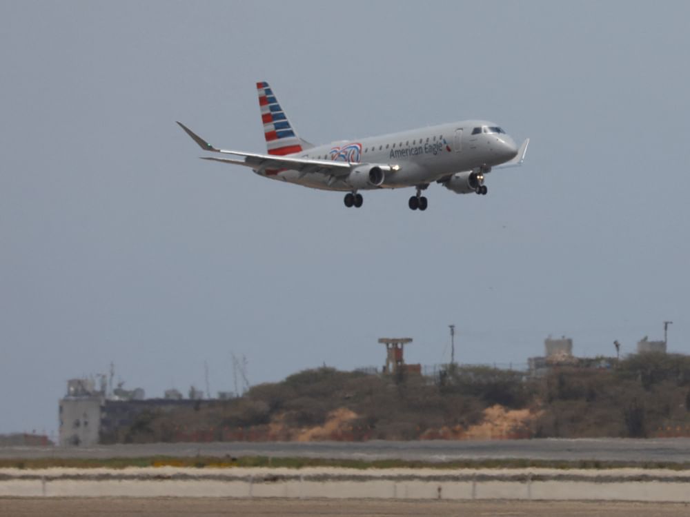Primer vuelo comercial directo entre EE UU y Venezuela en siete años aterriza en Caracas