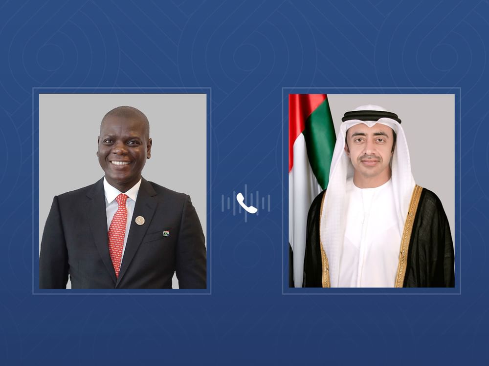 شیخ عبداللہ بن زاید اور جنوبی افریقہ کے وزیر بین الاقوامی تعلقات کے درمیان خطے کی صورتحال پر تبادلہ خیال