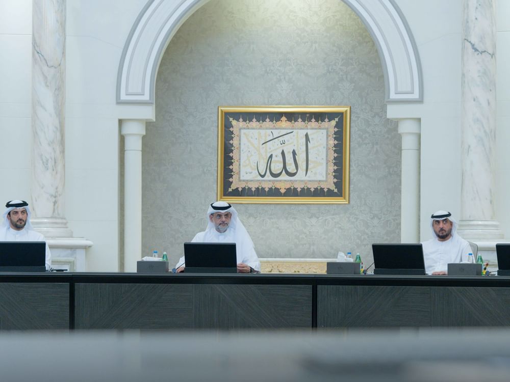 SEC discusses development of legislation, regulations in Sharjah