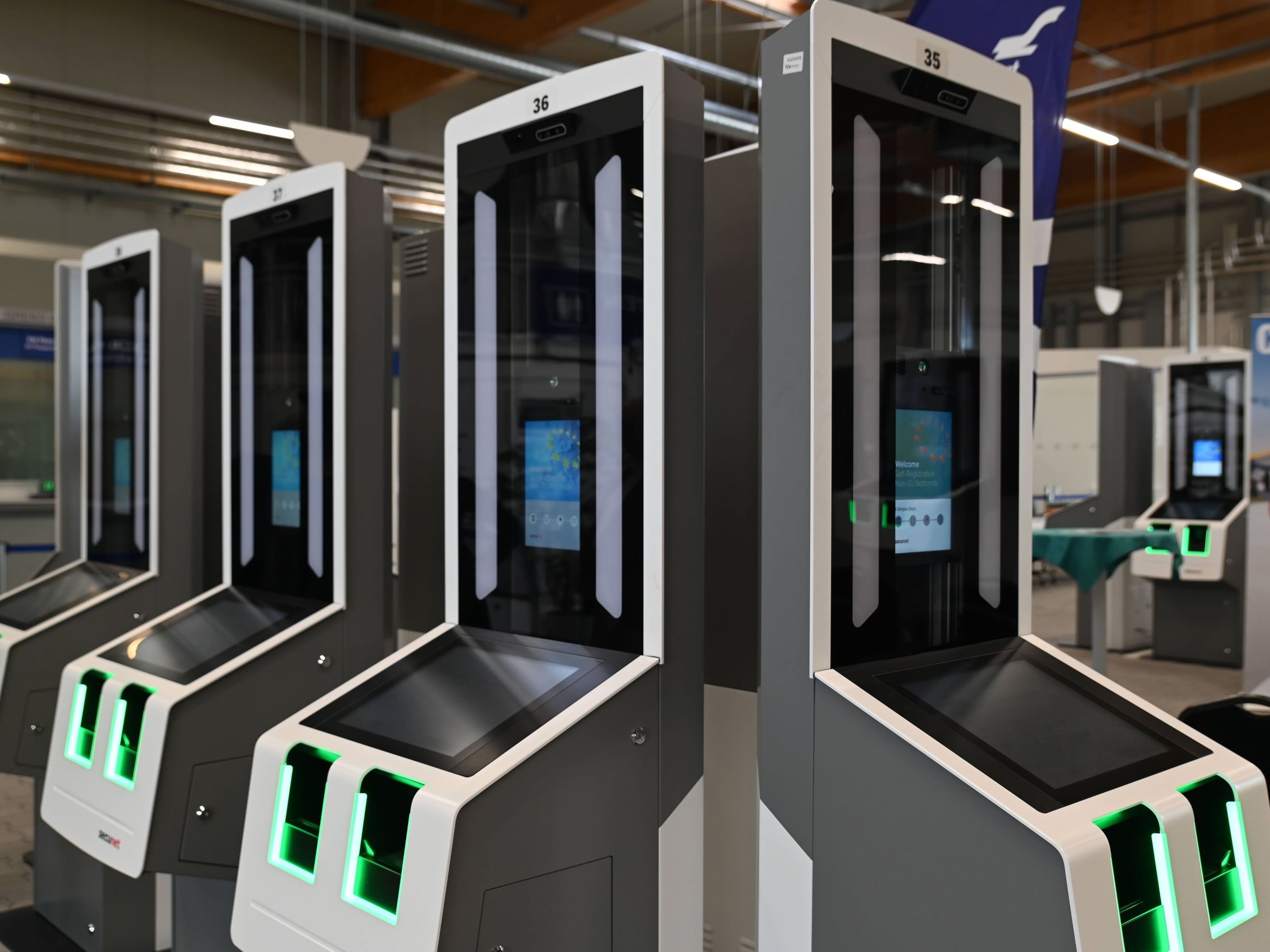 الاتحاد الأوروبي يؤجل تطبيق نظام الدخول والخروج البيومتري حتى سبتمبر