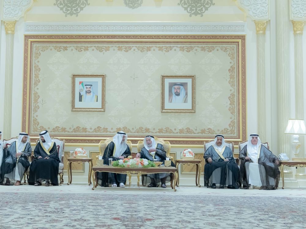 حاكم الشارقة يتقبل التهاني بعيد الأضحى المبارك
