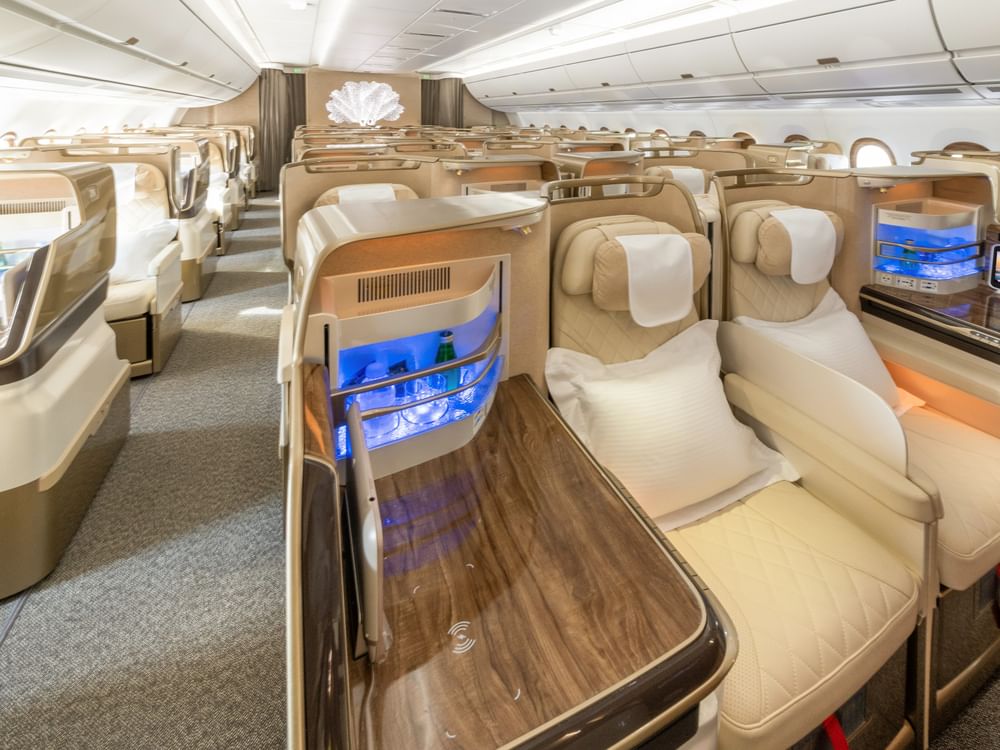 Emirates modernise 111 avions avec sièges, divertissement et Wi-Fi de nouvelle génération d’ici 2026