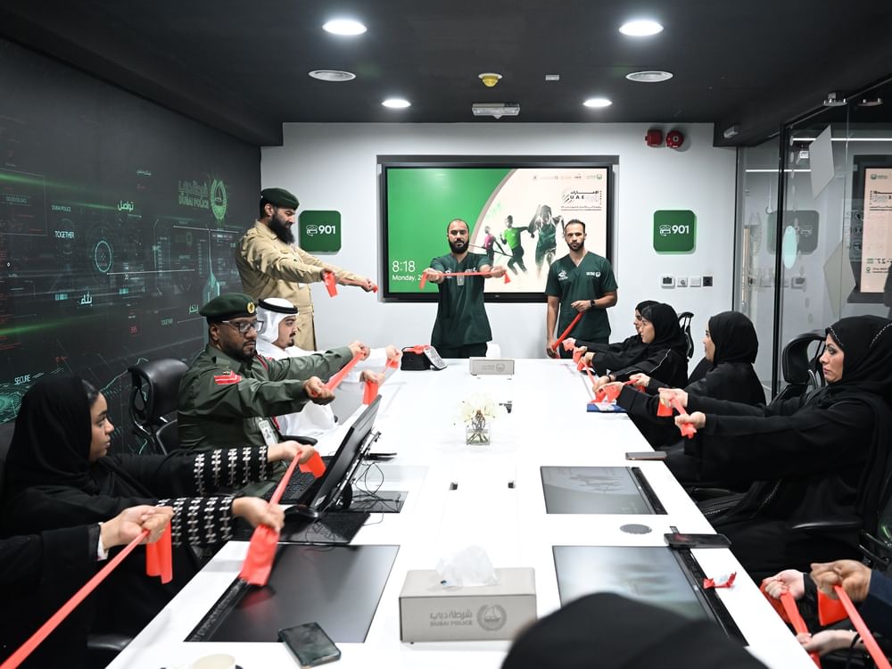 شرطة دبي تحتفي باليوم العالمي للسلامة والصحة في مكان العمل