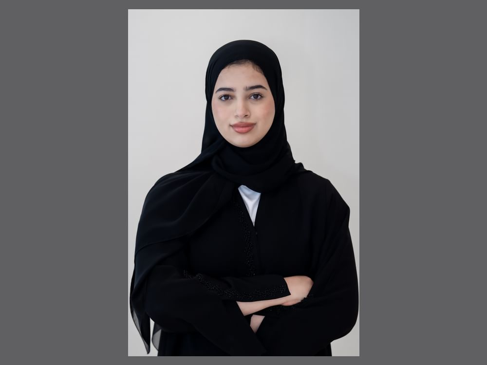 طالبة إماراتية تنضم إلى "المجلس العالمي للشباب" ممثلةً للدولة حاملة صوت زملائها إلى المنصة العالمية 