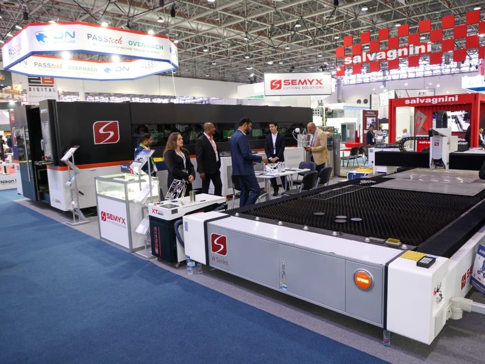 "ستيل فاب 2026" يستعرض أحدث الحلول الصناعية بقطاعات الطاقة والبنية التحتية والطيران