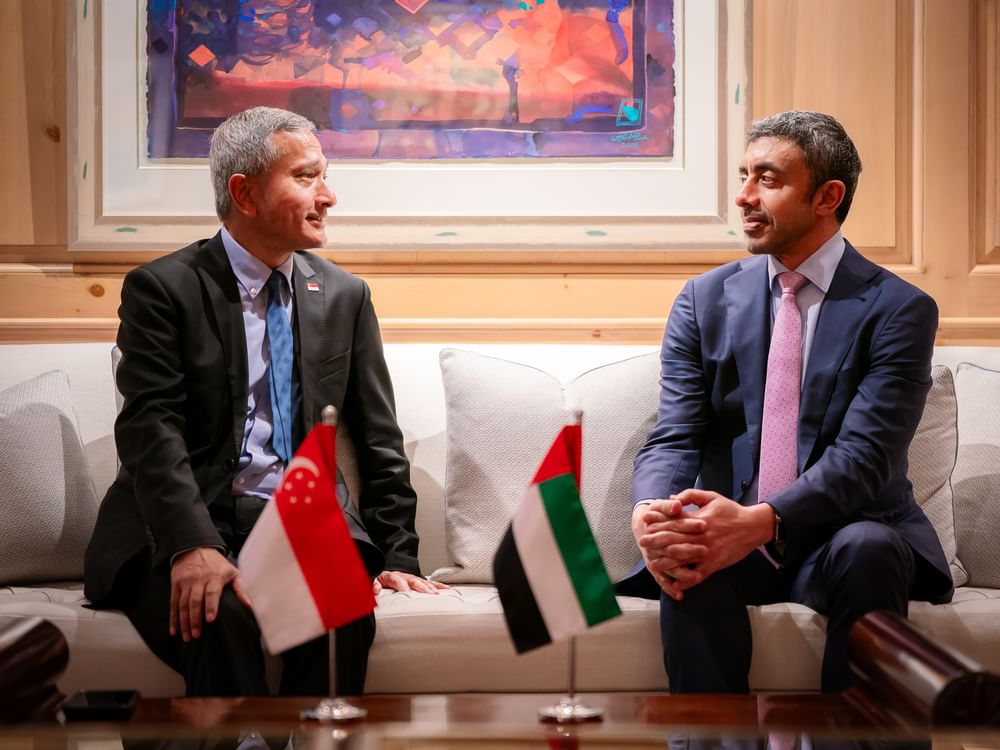 Abdullah bin Zayed se reúne con varios ministros de Exteriores en Nueva York