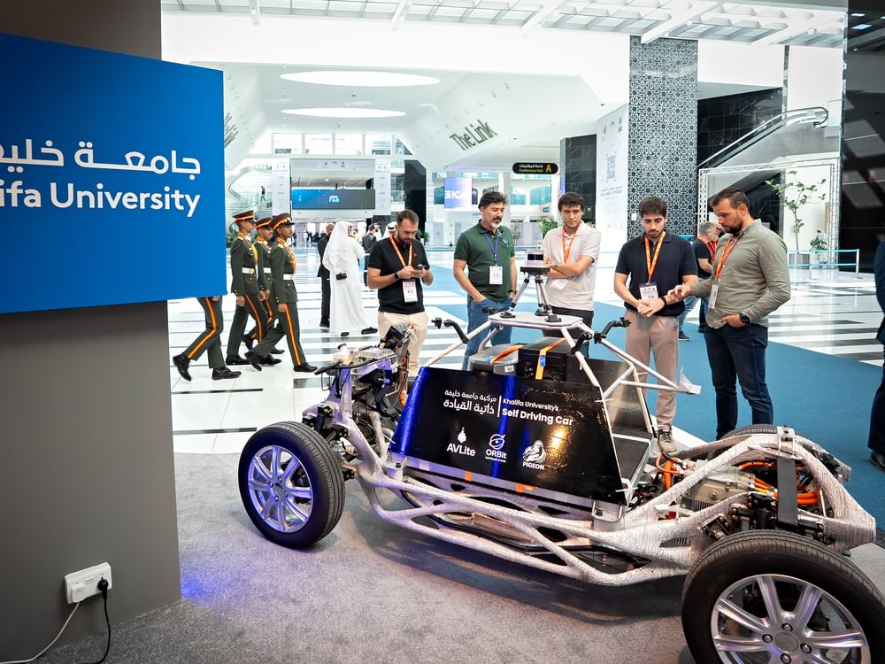 Khalifa University turns spotlight on next-generation robotics, AI, UAVs at UMEX