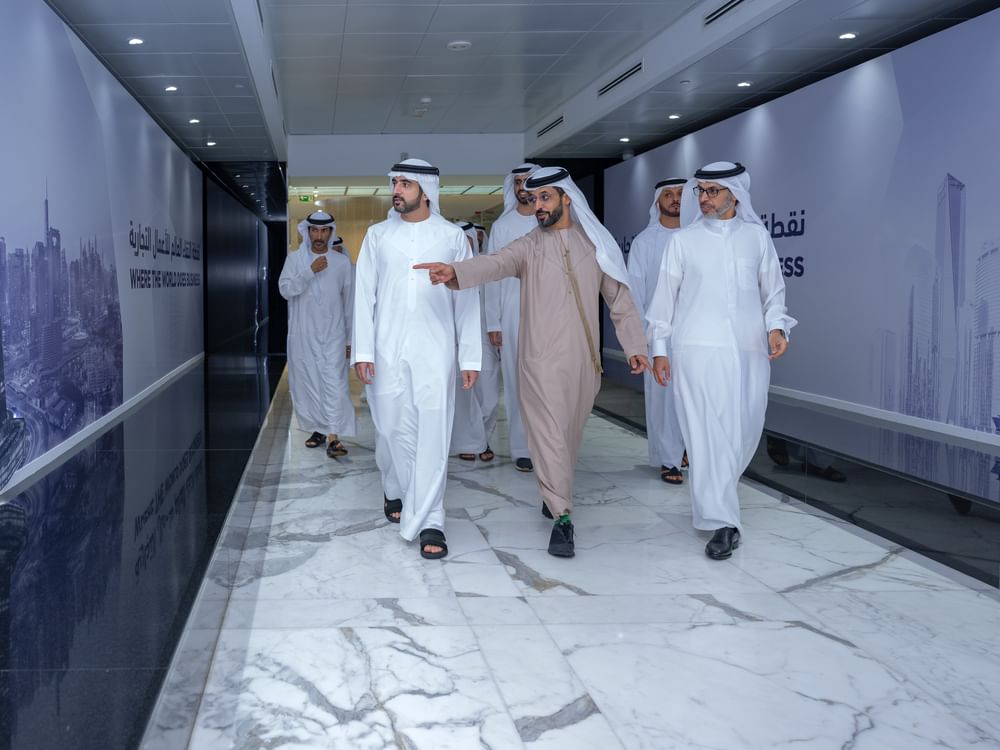 Hamdan bin Mohammed visits world’s largest diamond tender facility at DMCC