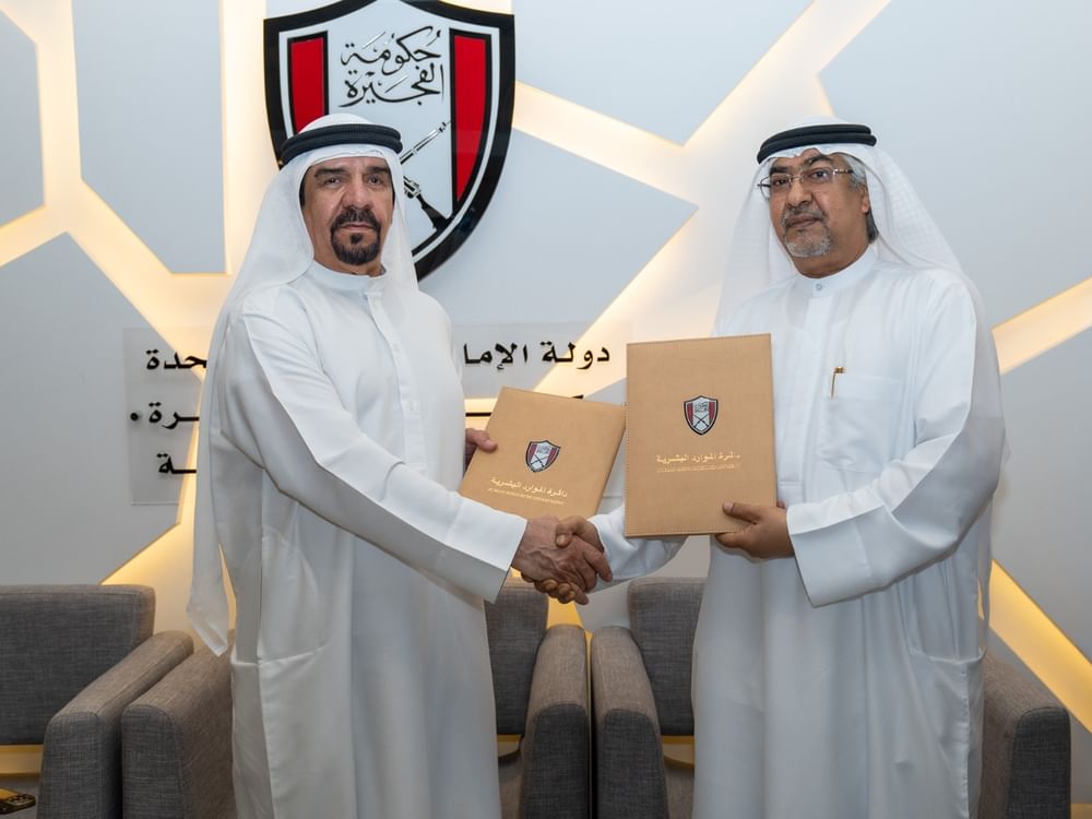 شراكة بين نادي الفجيرة العلمي و"الموارد البشرية" لتعزيز الابتكار
