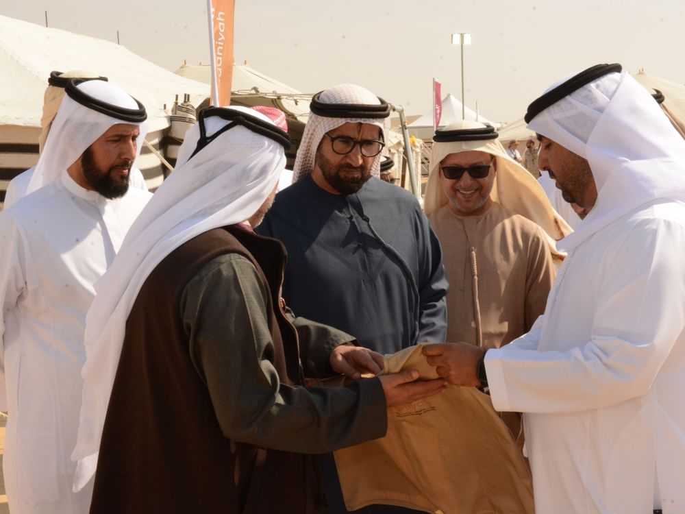 مخيم المربعانية يشهد مشاركة طلابية واسعة لتعلم المهارات الكشفية