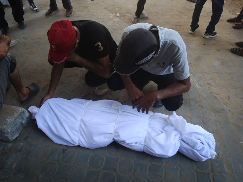 70 شهيدا فلسطينيا في قطاع غزة منذ فجر اليوم