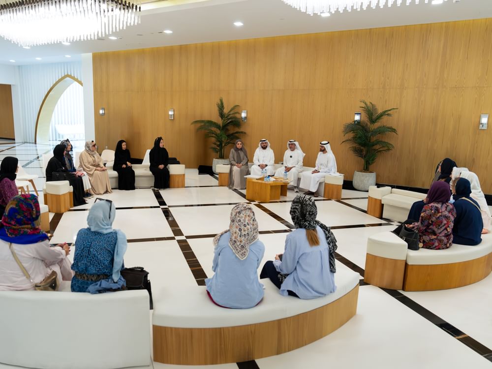 Sheikh Zayed Grand Mosque Centre hosts delegation from Abu Dhabi Accueil for French Speakers