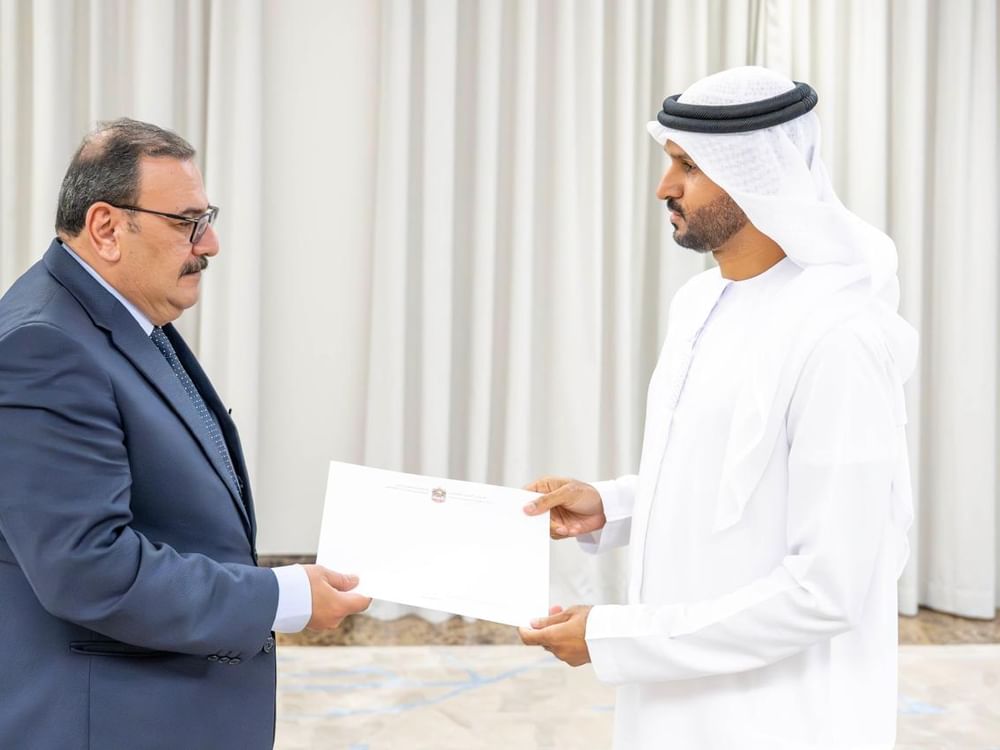 الإمارات تستدعي القائم بالأعمال في سفارة العراق وتسلّمه مذكرة احتجاج إزاء الاعتداءات الإرهابية المنطلقة من أراضي بلاده
