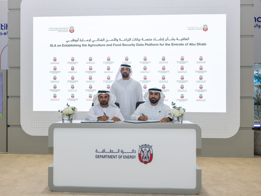 دائرة الطاقة و”أبوظبي للزراعة” تتعاونان في مشاركة البيانات 