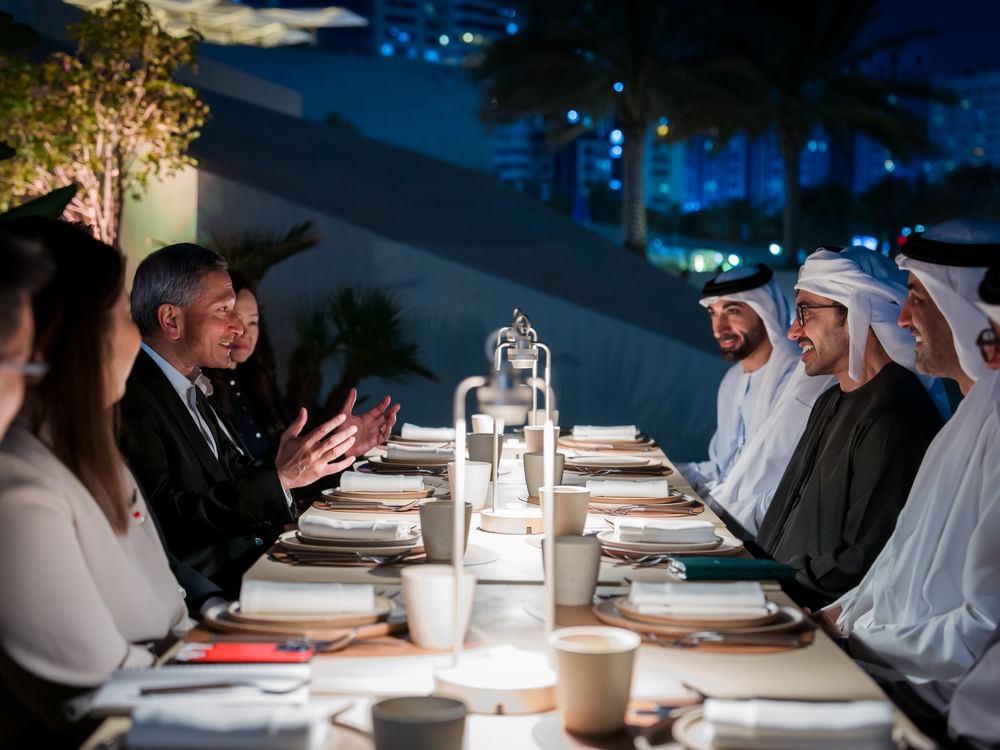 UAE Foreign Minister, Singaporean counterpart discuss regional developments, humanitarian situation in Gaza