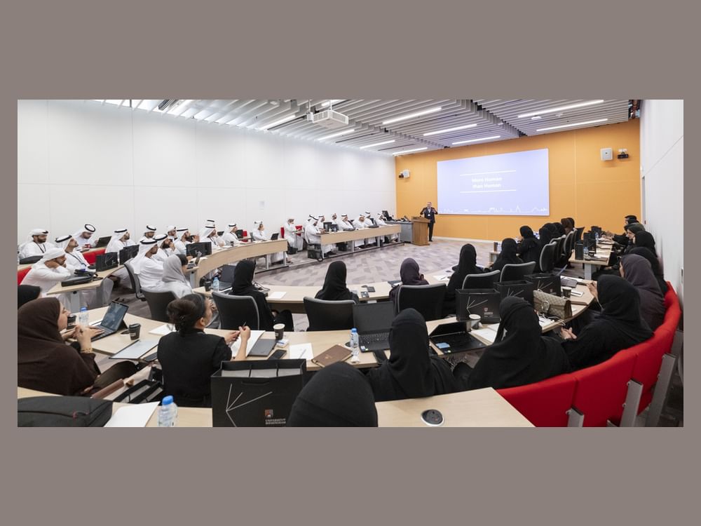 إطلاق الدفعة الخامسة لبرنامج الذكاء الاصطناعي بالشراكة مع جامعة برمنغهام
