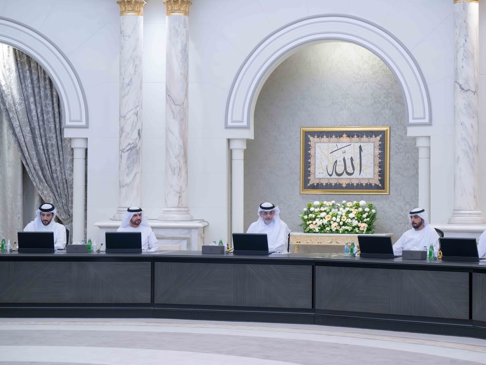 ولي عهد الشارقة يترأس اجتماع المجلس التنفيذي