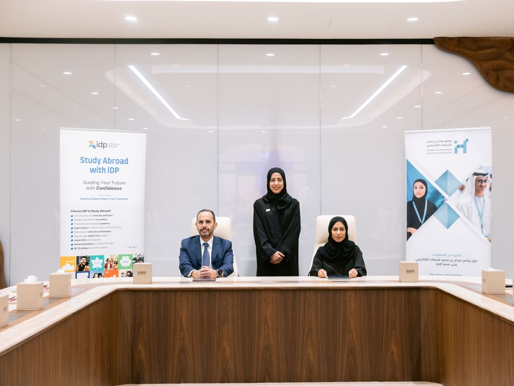 KHDA, IDP strengthen partnership to support Hamdan bin Mohammed Scholarship Programme
