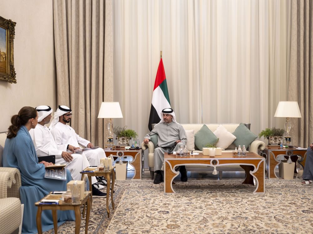 Hazza bin Zayed receives delegation from IHC, 2PointZero Group