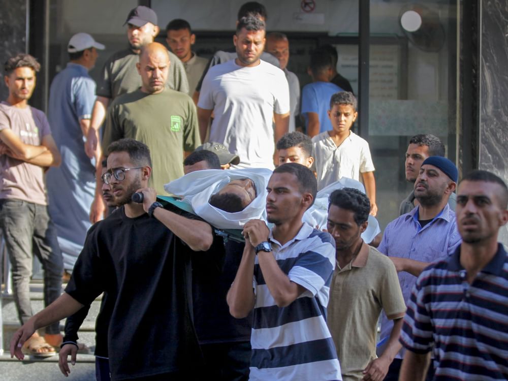 70 Palestinian martyrs in Israeli bombing of Gaza on Friday