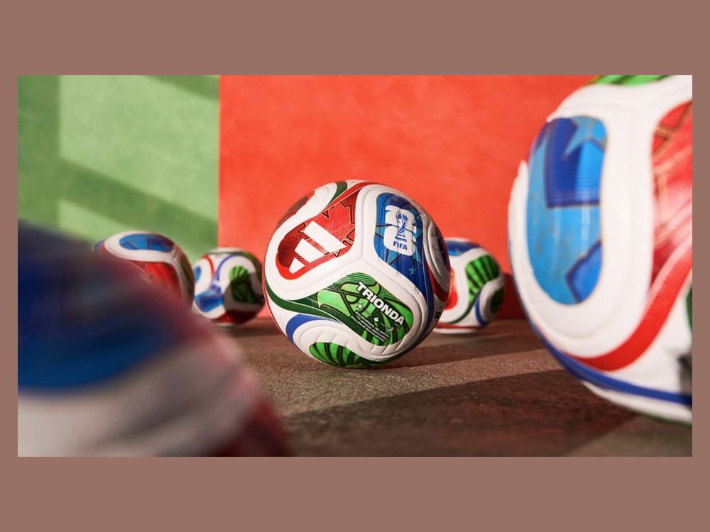 فيفا يعلن عن "تريوندا" الكرة الرسمية لمونديال 2026