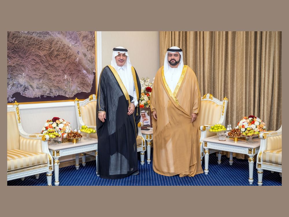 محمد الشرقي يستقبل سفراء وقناصل دول شقيقة وصديقة