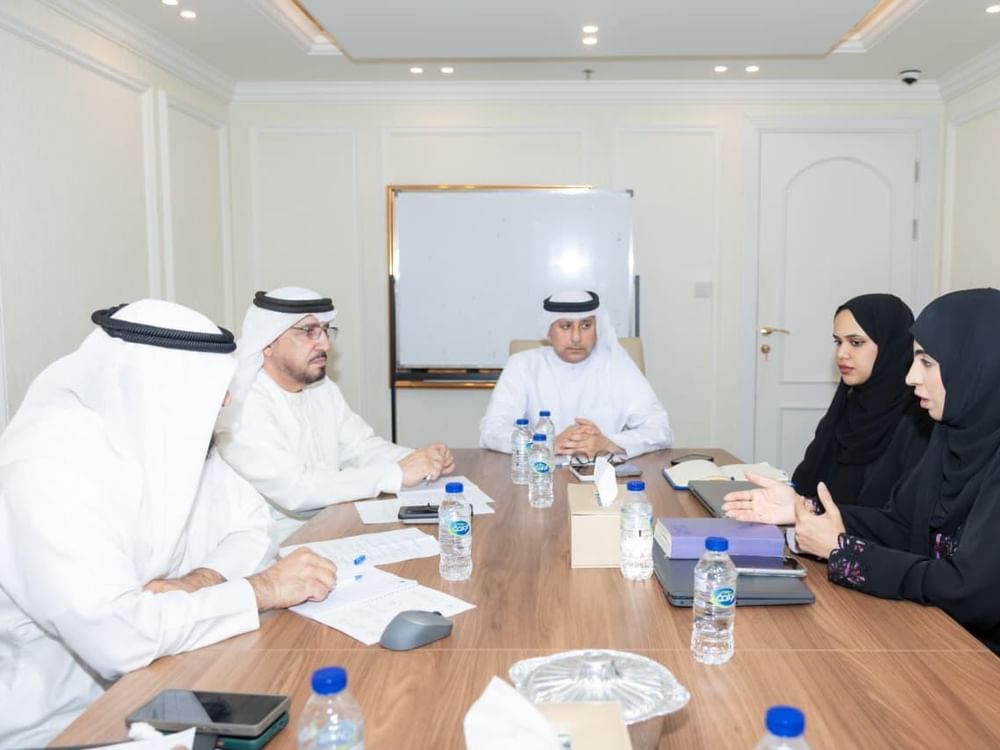 "الفجيرة للثقافة والإعلام" و"جمعية حماية اللغة العربية" تبحثان مبادرات لترسيخ الهوية اللغوية والوطنية
