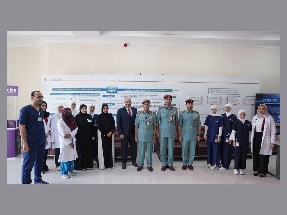 شرطة رأس الخيمة ومستشفى صقر  يحتفيان بـ"يوم القلب العالمي"