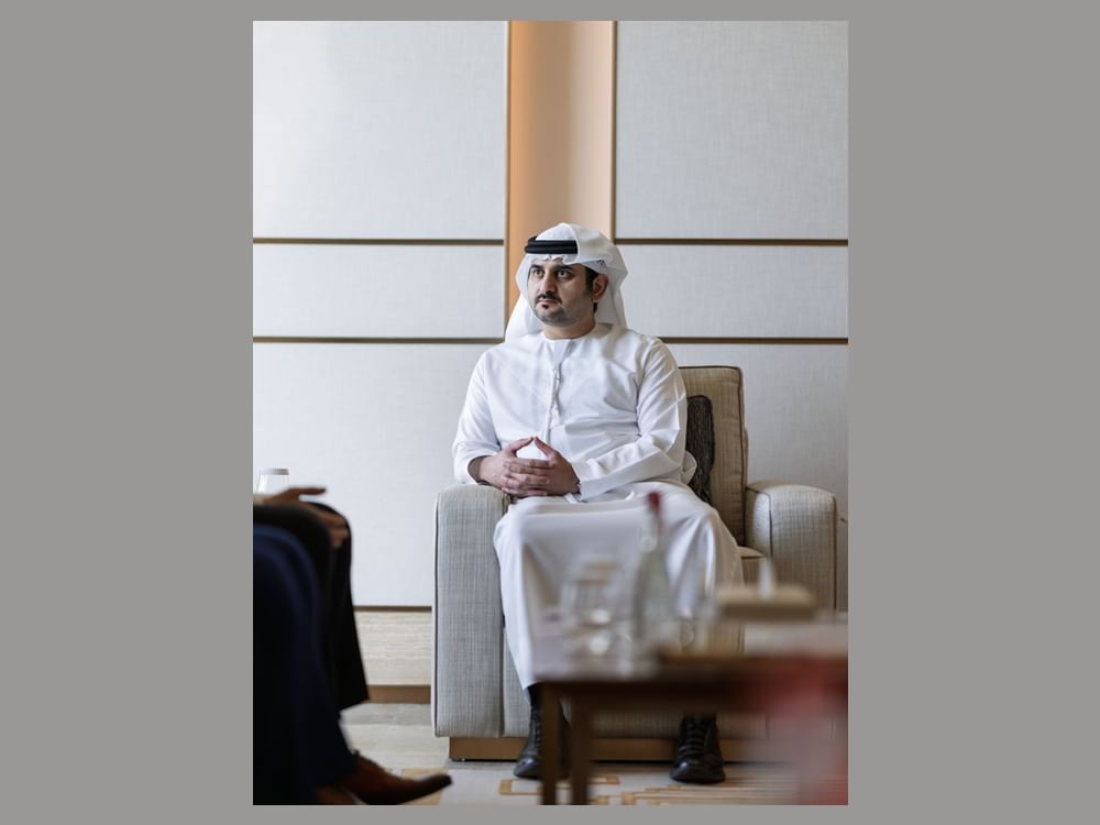 مكتوم بن محمد يستقبل رئيس مجلس الإدارة والرئيس التنفيذي لشركة "روبين هود ماركتس" العالمية