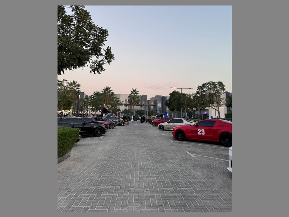 مهرجان عجمان للمحرّكات يواصل فعالياته في سيتي سنتر .