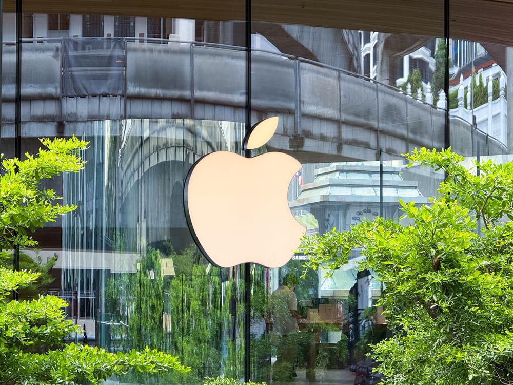 Apple plans price increases amid memory chip shortages