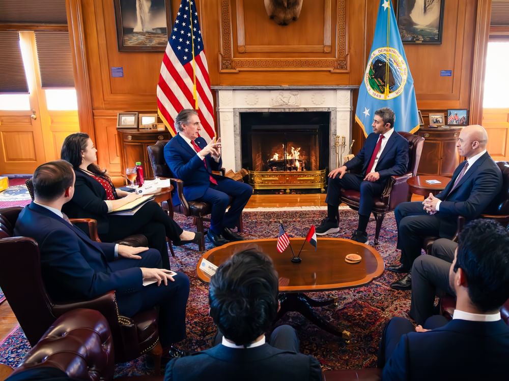 Abdullah bin Zayed concludes working visit to Washington