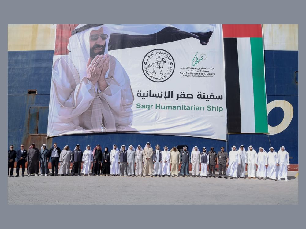 Navio humanitário dos Emirados zarpa com milhares de toneladas de ajuda para Gaza