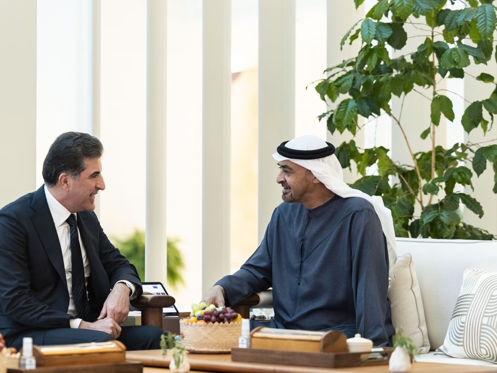 El presidente de Emiratos recibe al líder de la región del Kurdistán iraquí
