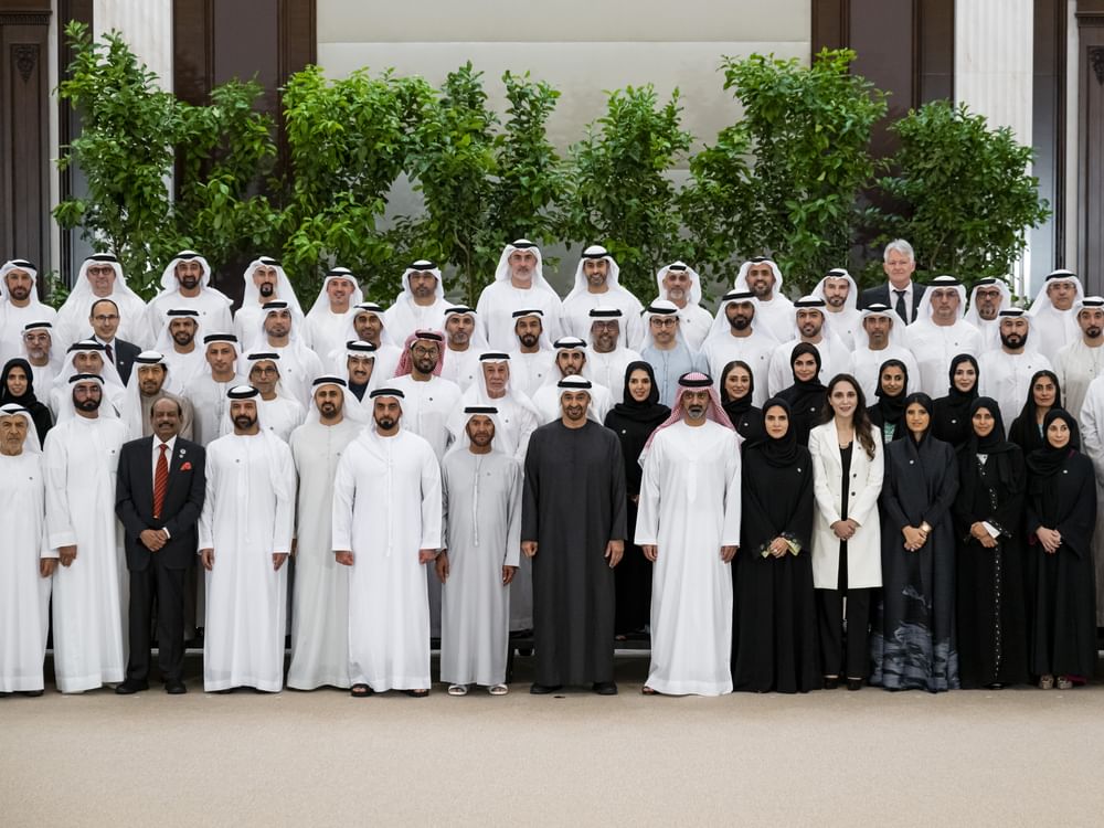 UAE President receives delegation of Erth Zayed Philanthropies affiliates, philanthropic donors