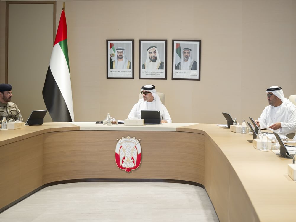 Hazza bin Zayed receives delegation from Abu Dhabi Police, Civil Defence, Emergencies and Crises Management Centre