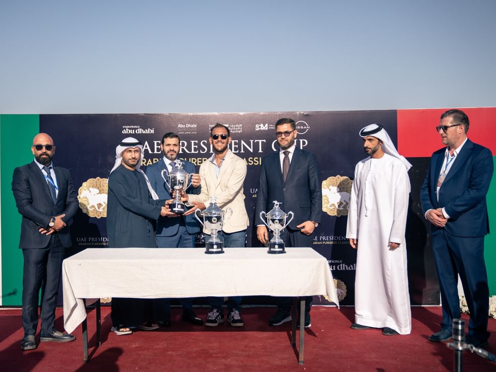 "حبيب الكتب" يتوج بطلاً لكأس رئيس الدولة للخيول العربية في سوريا