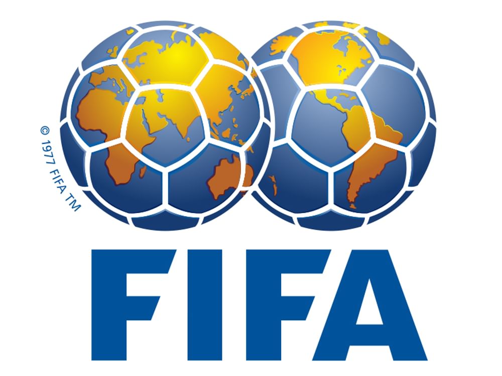 "فيفا" يعرض الابتكارات التحكيمية الجديدة قبيل انطلاق كأس العالم للأندية