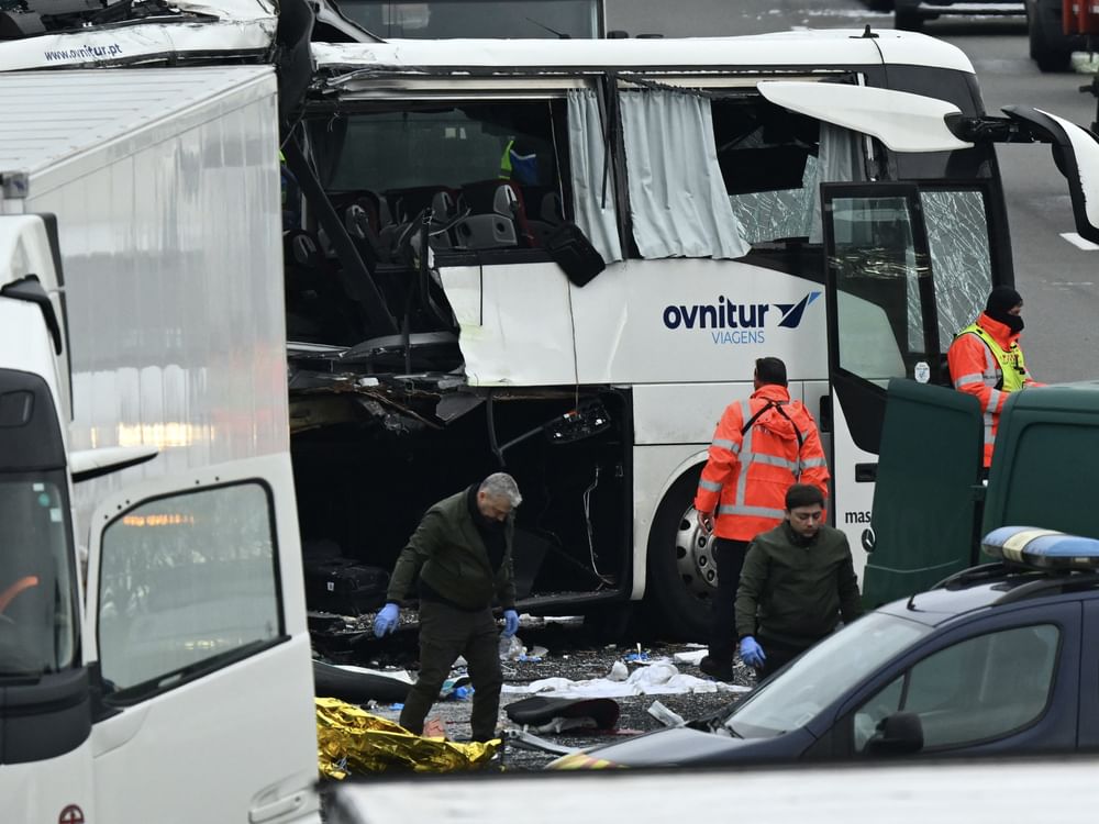 Severe snow, ice cause six deaths in France, disrupt transport