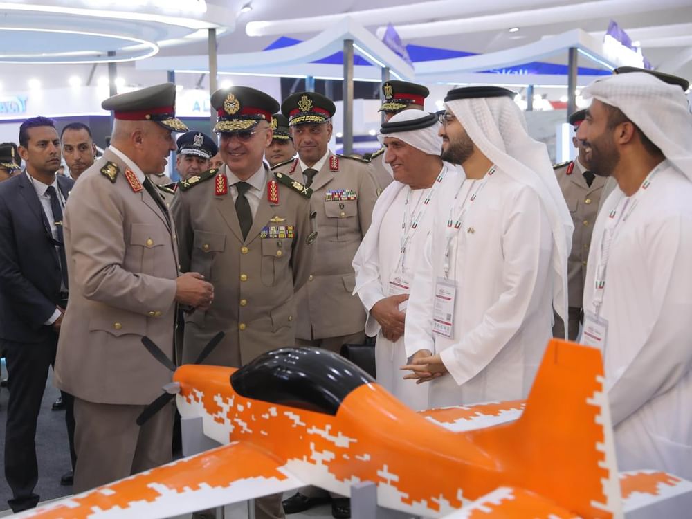 1,037 زائرًا و59 اجتماعًا لجناح الإمارات بيومه الأول بمعرض العلمين للطيران والفضاء
