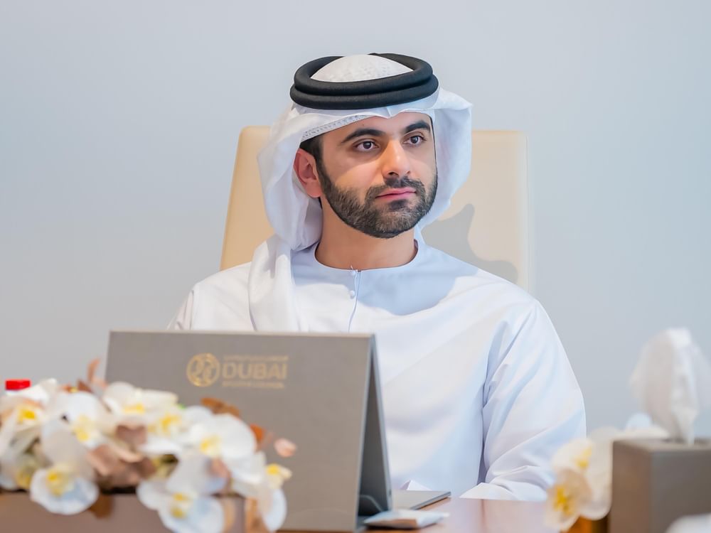 منصور بن محمد يوجّه بإطلاق تحدي تصميم الهوية البصرية الجديدة لمجلس دبي الرياضي