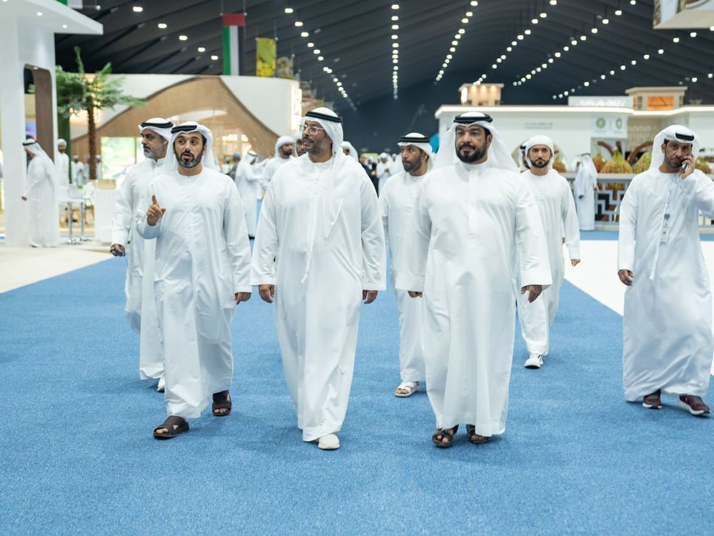 أحمد بن حمدان بن محمد آل نهيان يزور مهرجان ليوا للرطب