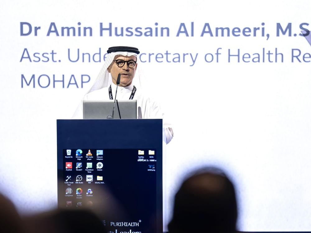 خلال قمة فوربس.. الإمارات تعزز توظيف الذكاء الاصطناعي والجينوم في الرعاية الصحية
