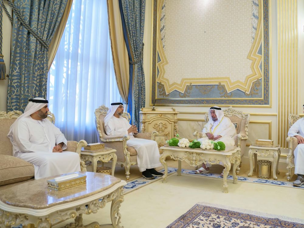 Sharjah Ruler receives Minister of Energy and Infrastructure