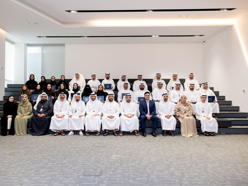 بلدية دبي تحتفي بتخريج دفعة من برنامج "قيادات المستقبل" 
