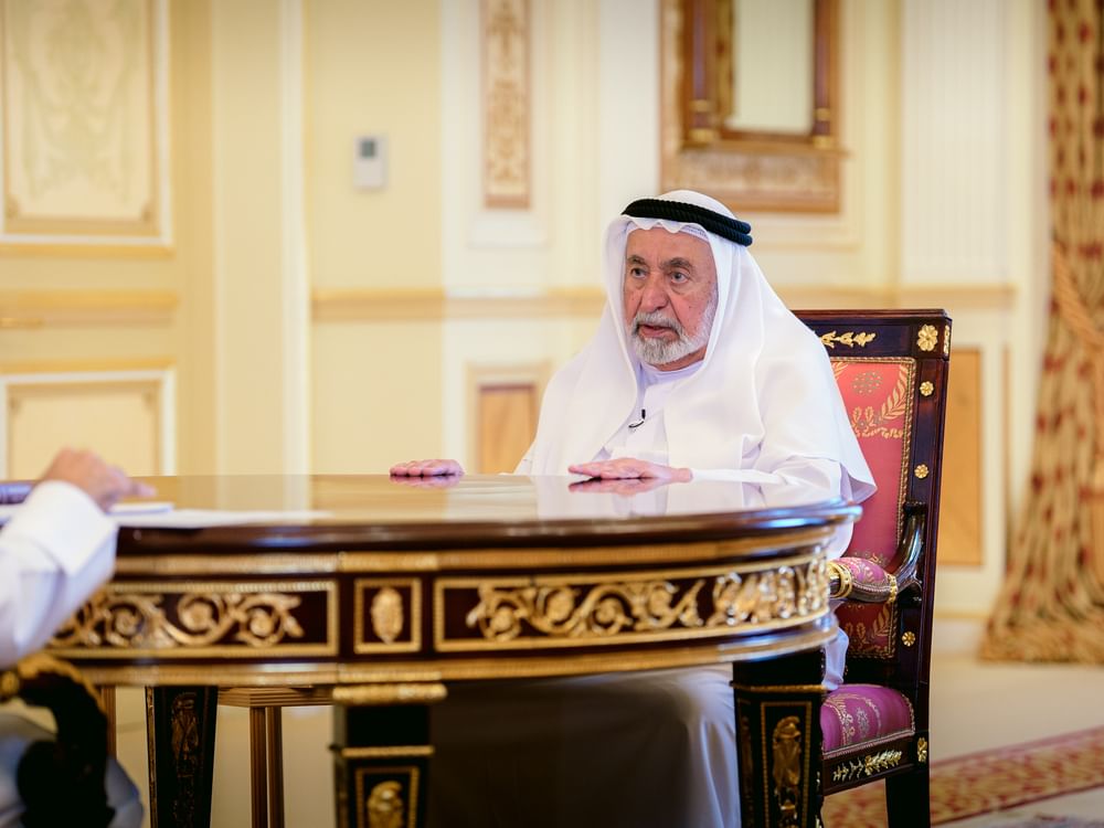 Líder de Sharjah destaca riqueza e autenticidade da história de Omã