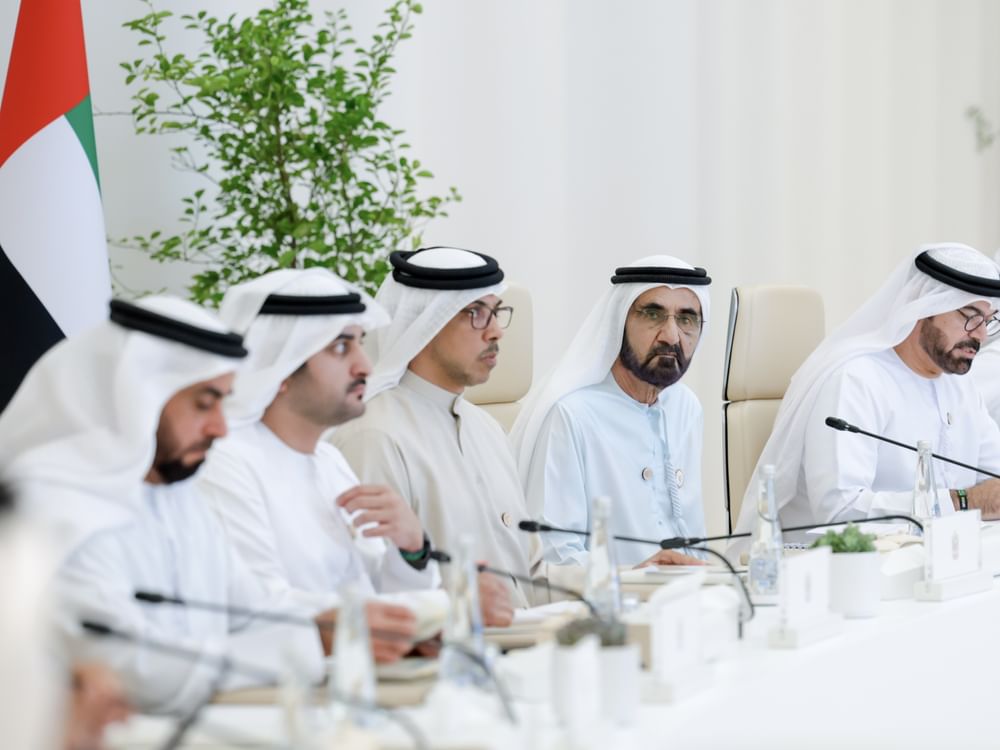محمد بن راشد يترأس اجتماعاً لمجلس الوزراء في مدينة إكسبو دبي ويطلع على حصيلة الجهود الوطنية في مجال الاستدامة والتغير المناخي