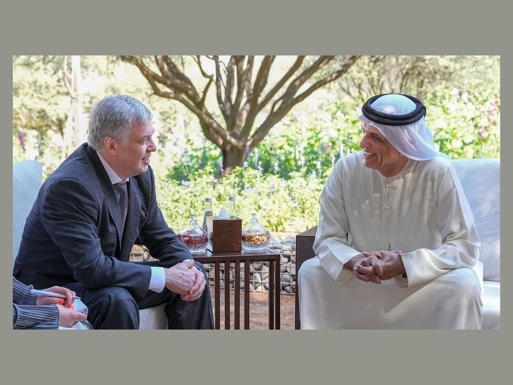 Governante de Ras Al Khaimah se reúne com governador da região russa de Uliánovsk
