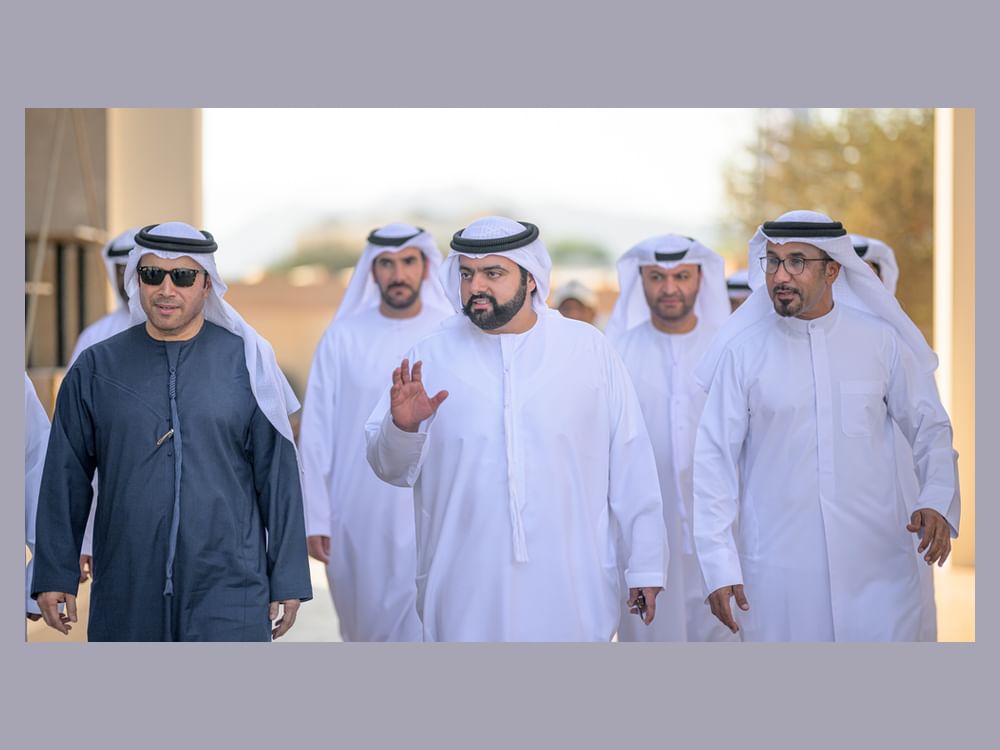 محمد الشرقي يشهد جانباً من منافسات بطولة الفجيرة لقفز الحواجز ويتوّج الفائزين